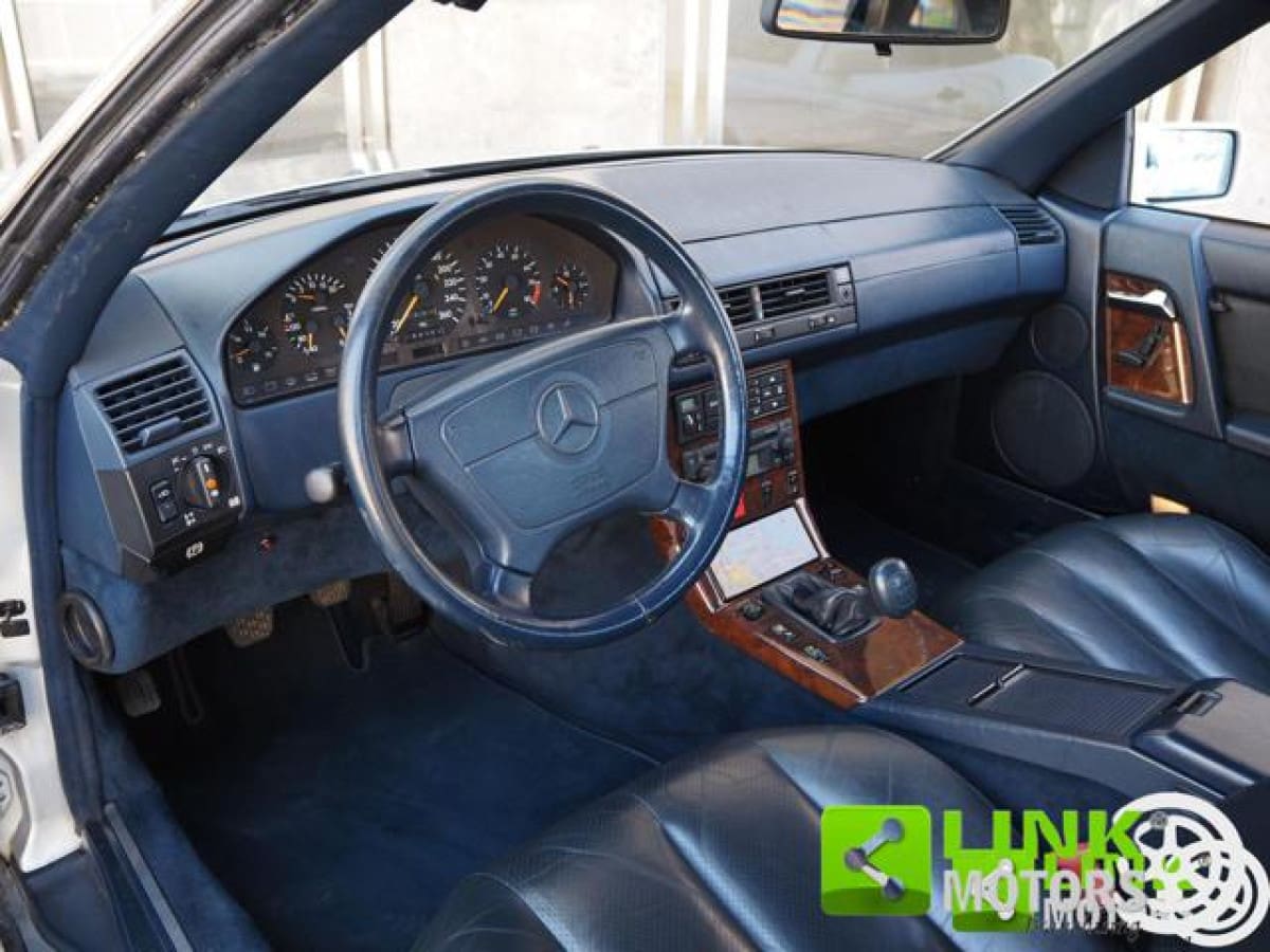 MERCEDES SL 300 9