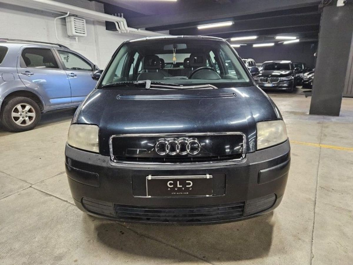 AUDI A2 2