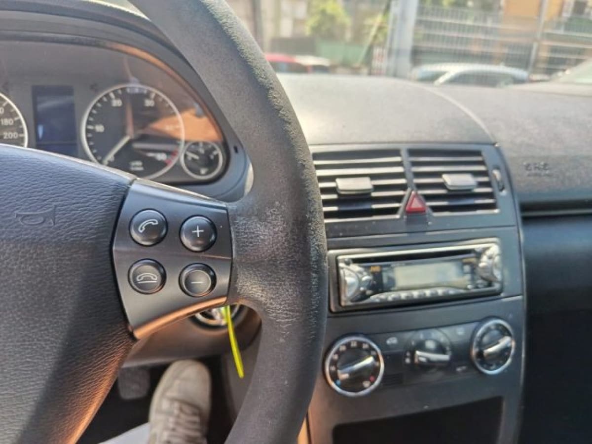 MERCEDES Classe A   (W/C169) 12