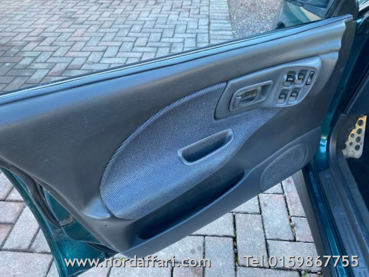 SUBARU Impreza 1ª serie 6