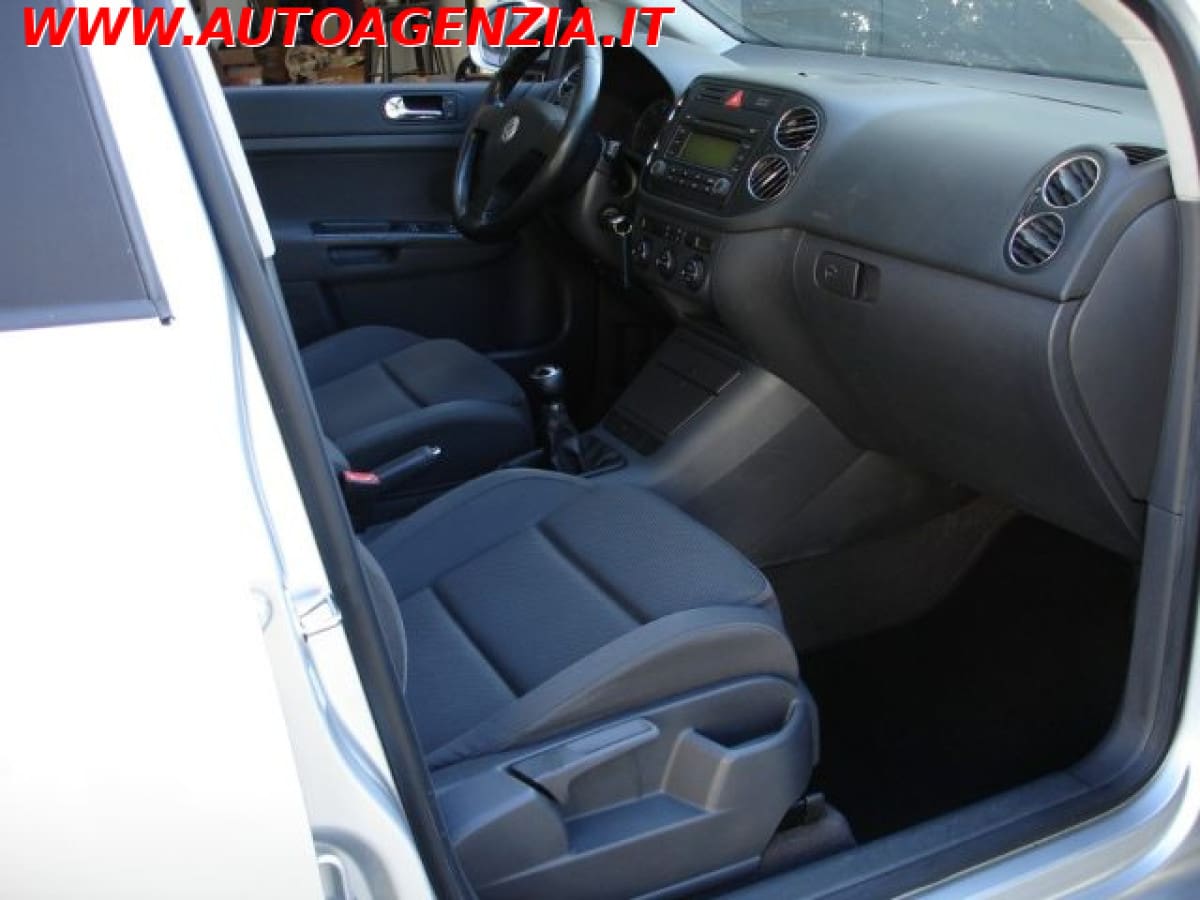 VOLKSWAGEN Golf 5ª serie 3