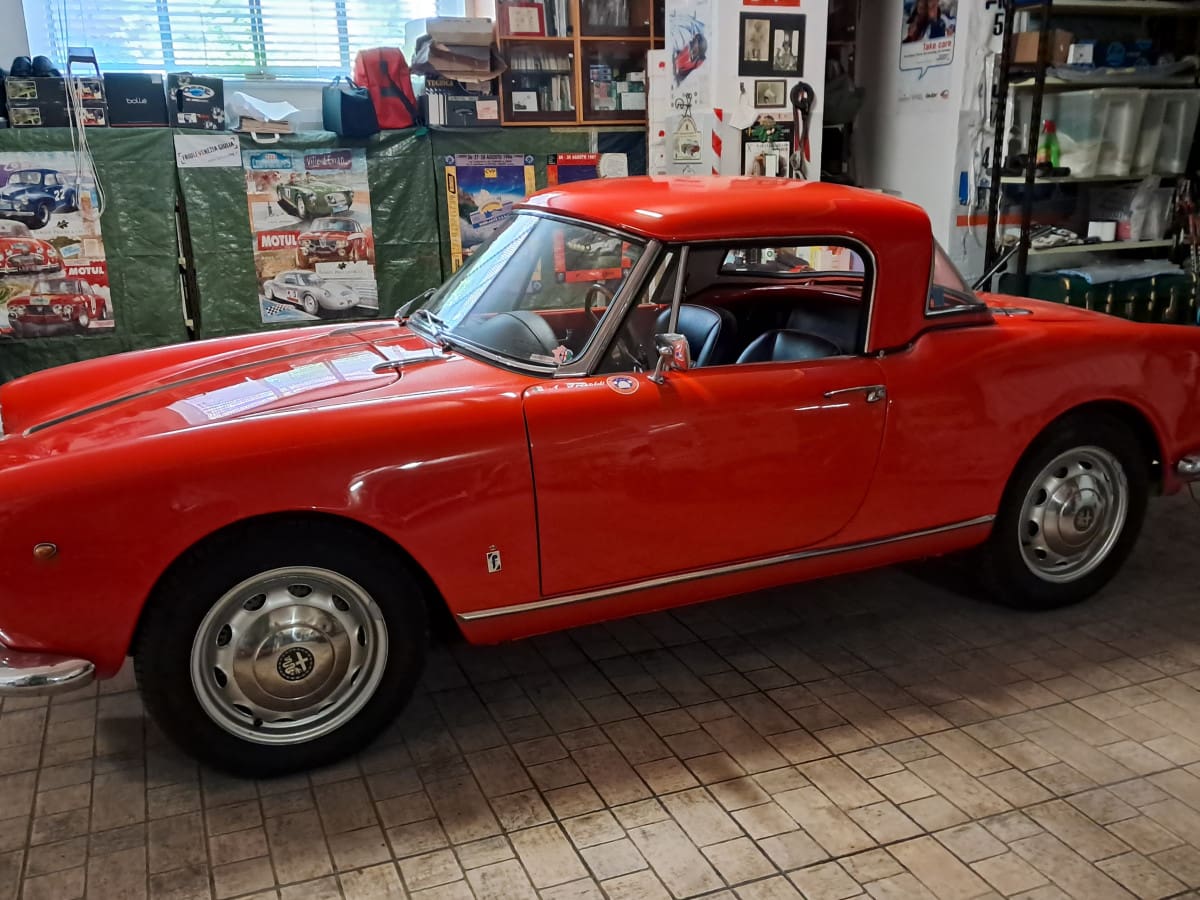 ALFA ROMEO GIULIETTA SPIDER VELOCE (II S.) 4