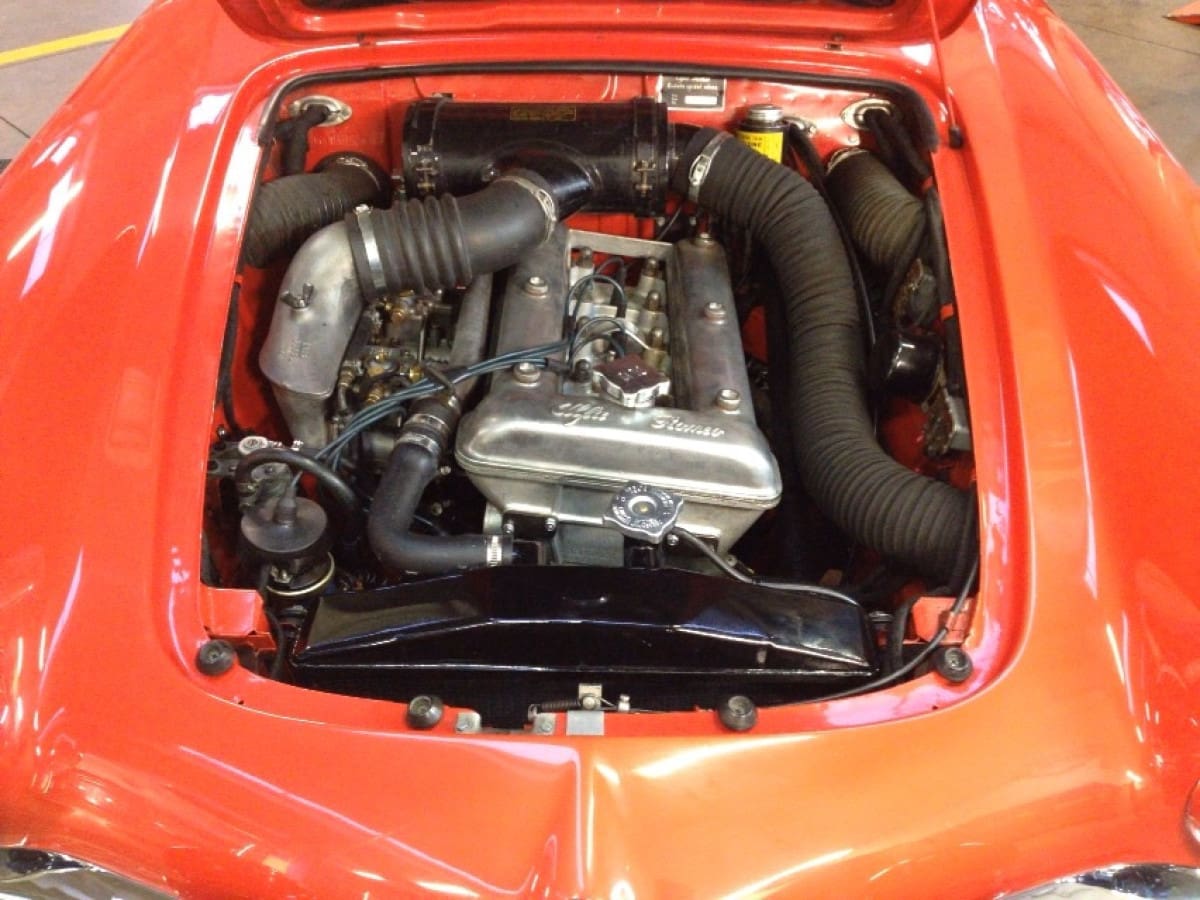 ALFA ROMEO GIULIETTA SPIDER VELOCE (II S.) 5