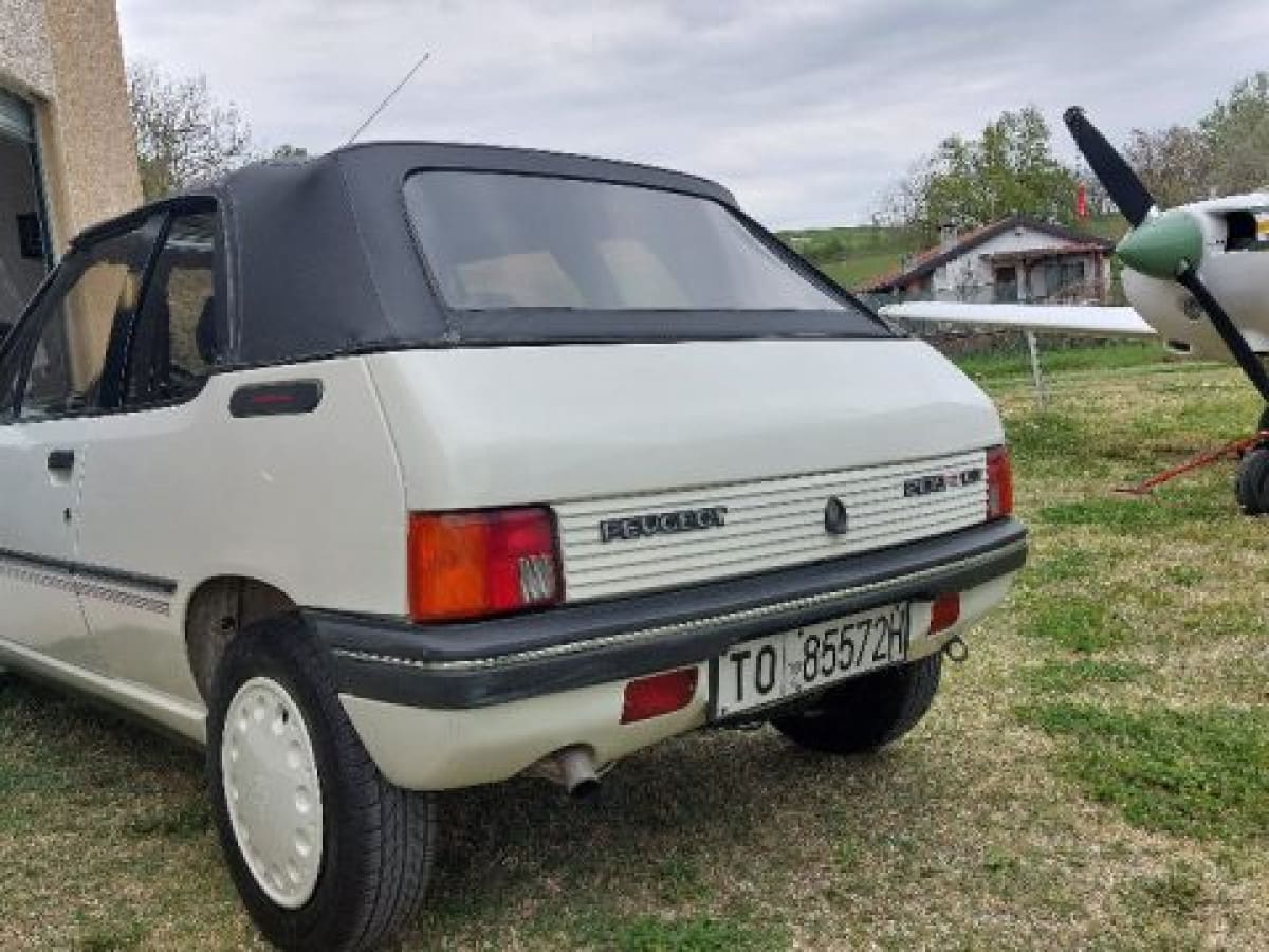 PEUGEOT 205 11