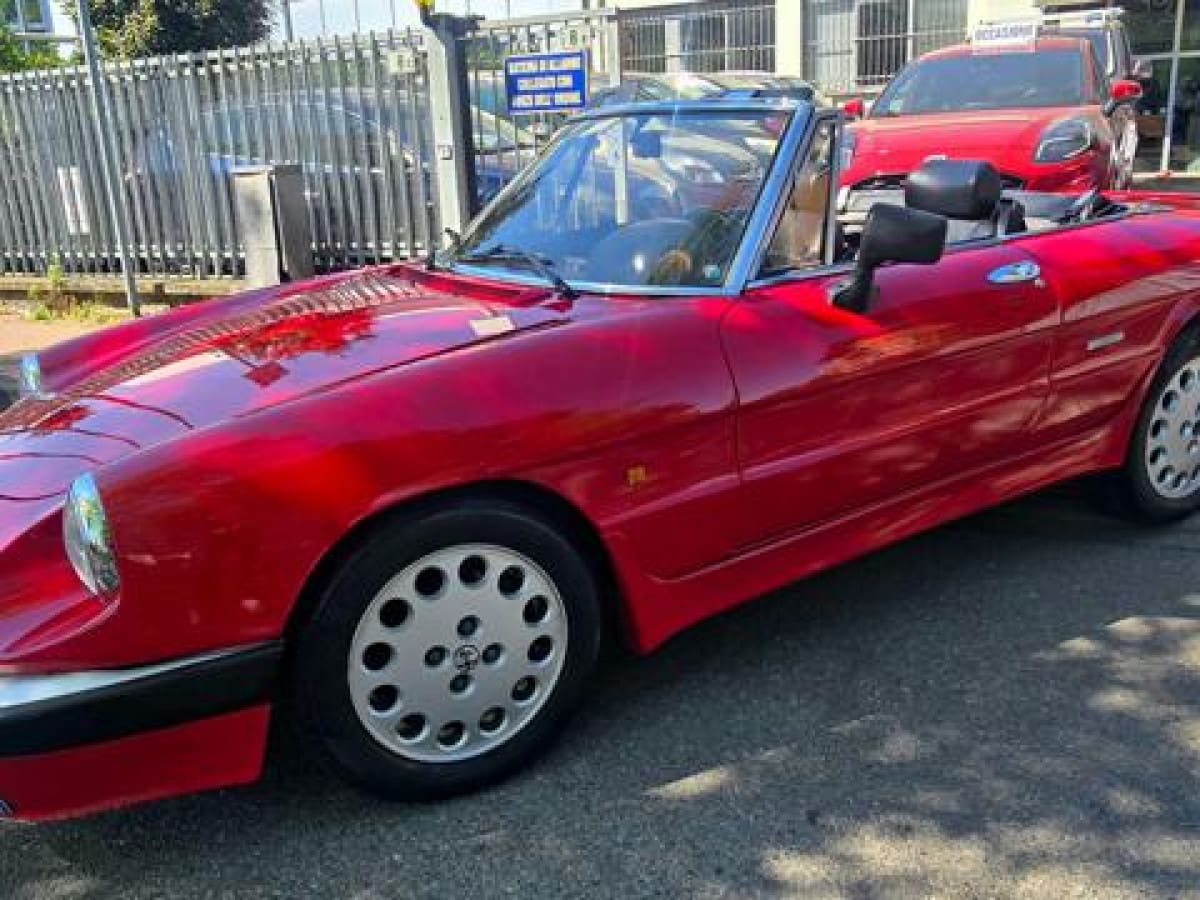 ALFA ROMEO Spider 2