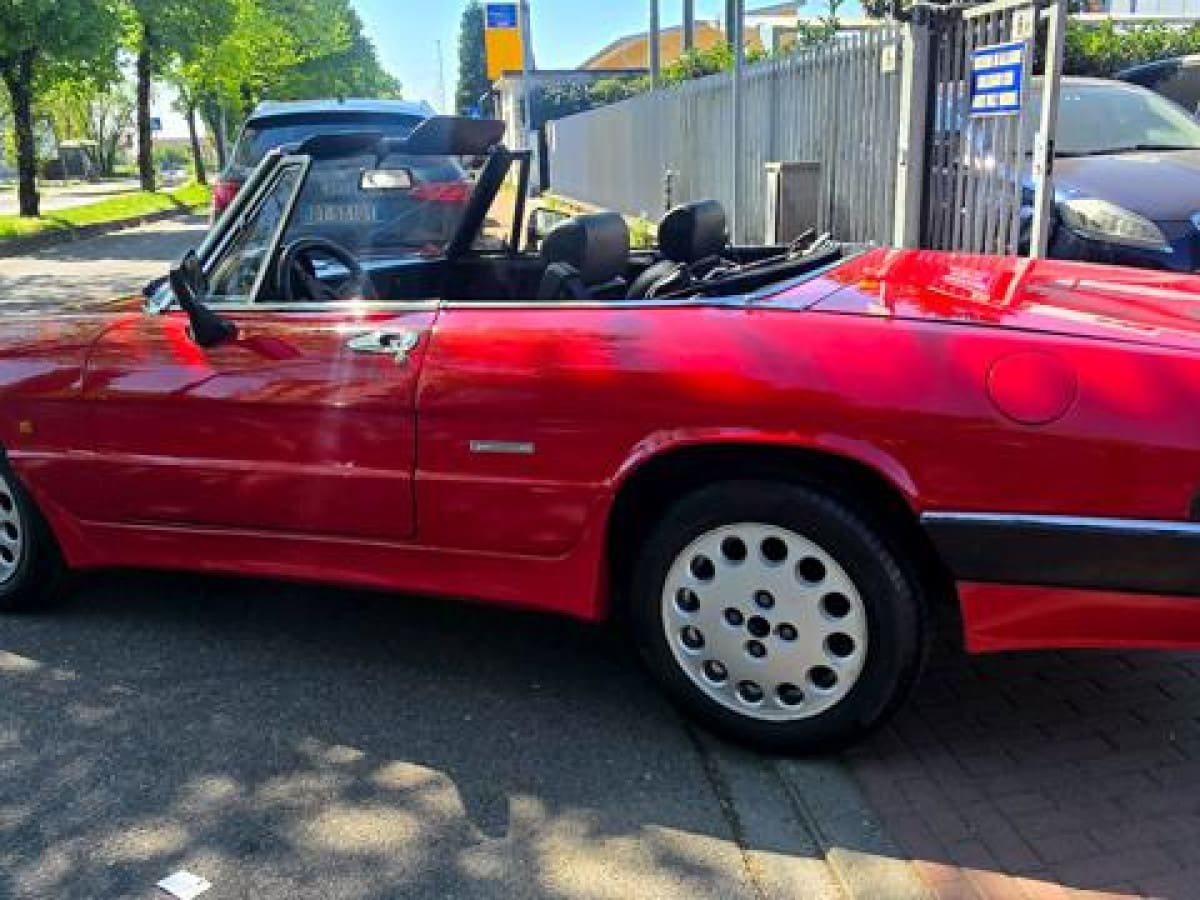 ALFA ROMEO Spider 9