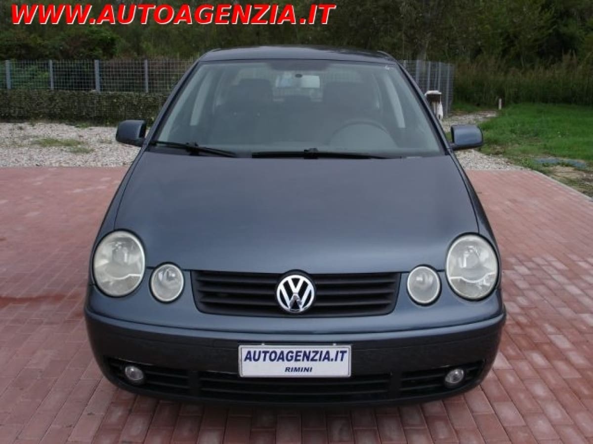 VOLKSWAGEN Polo 4ª serie 10