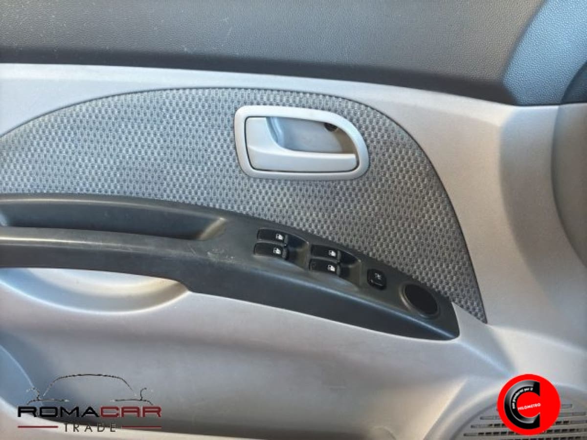 KIA Picanto 1ªs.(04/08) 4