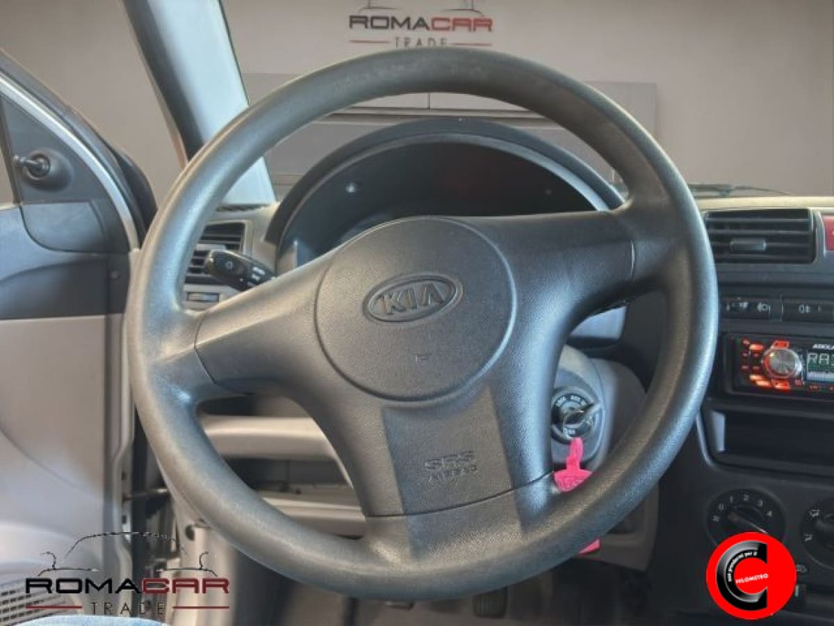 KIA Picanto 1ªs.(04/08) 6