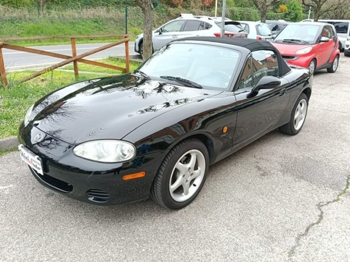 MAZDA MX-5 1ª serie 9