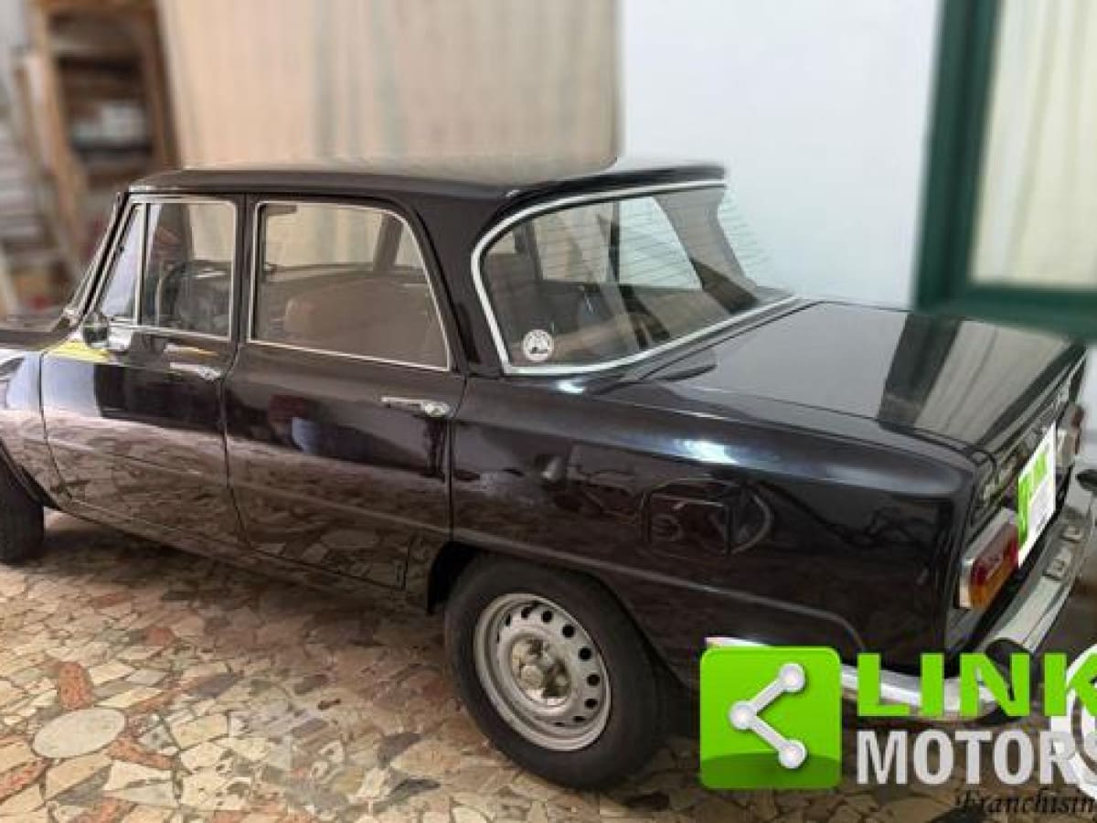 ALFA ROMEO Giulia Nuova Super 1300 11