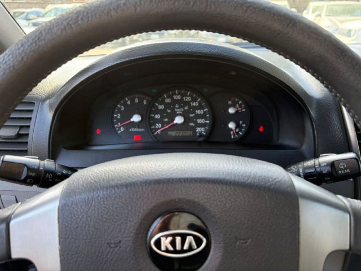 KIA Sorento 1ª serie 6