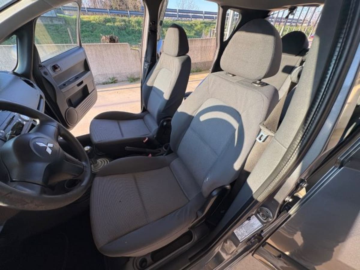 MITSUBISHI Colt 6ª serie 5