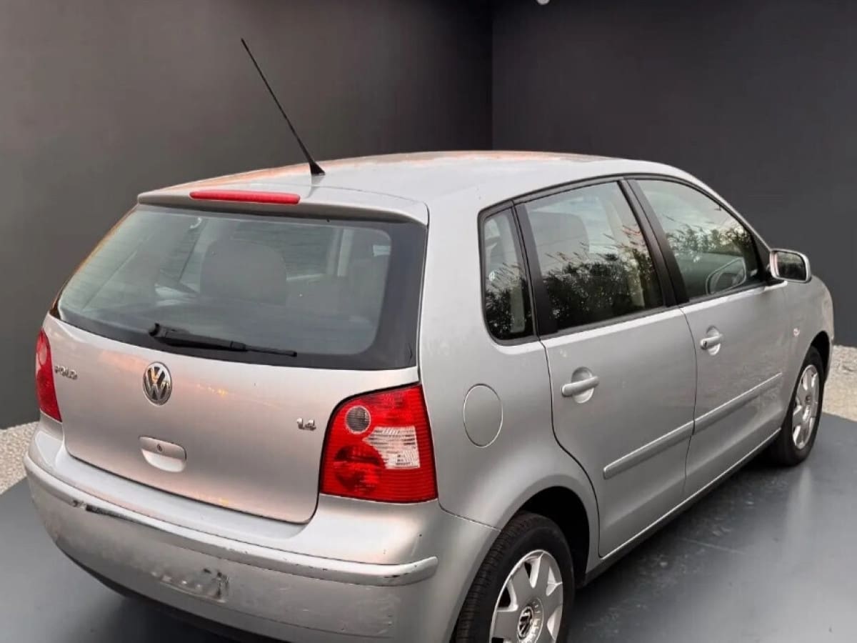 VOLKSWAGEN Polo 4ª serie 2