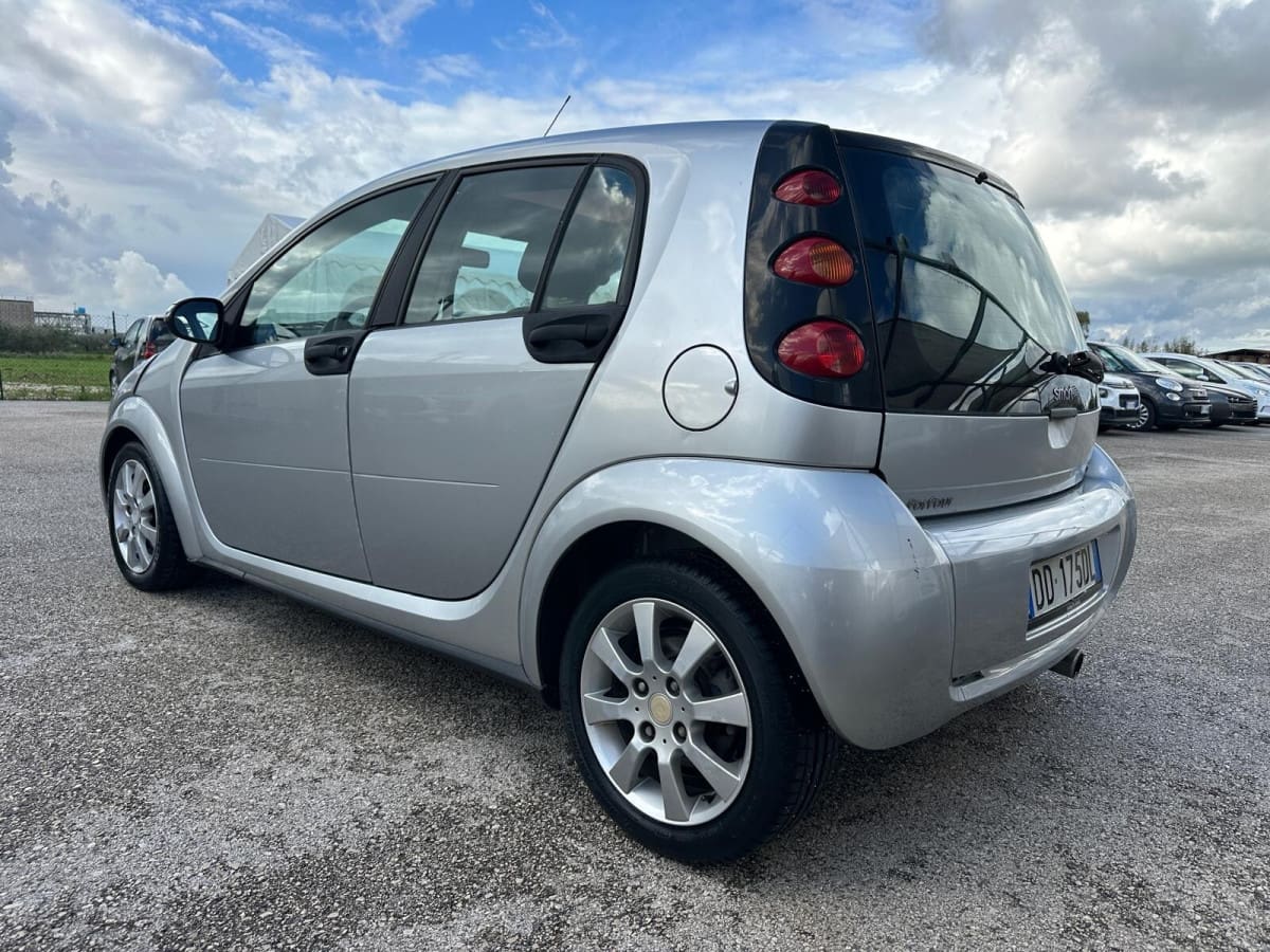 SMART forfour 1ª serie 10