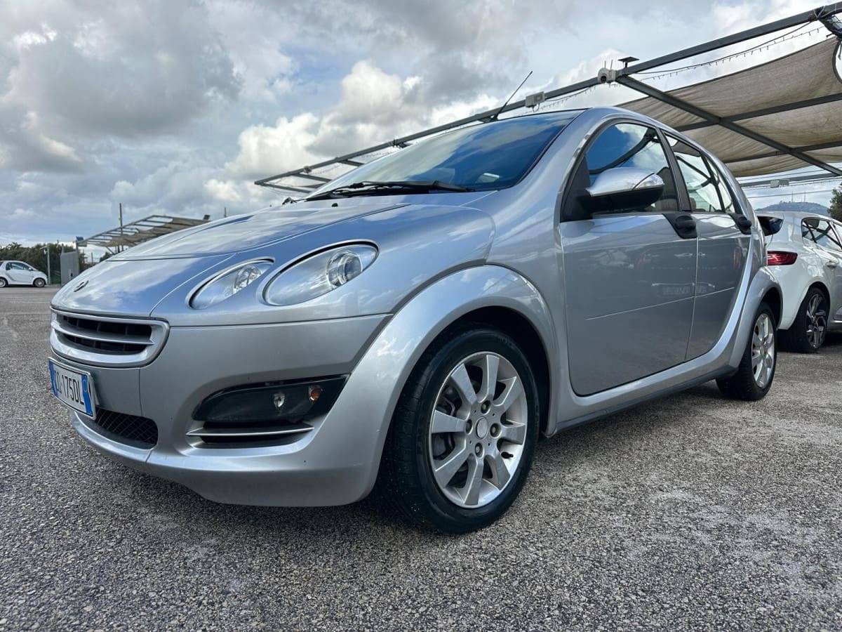 SMART forfour 1ª serie 13