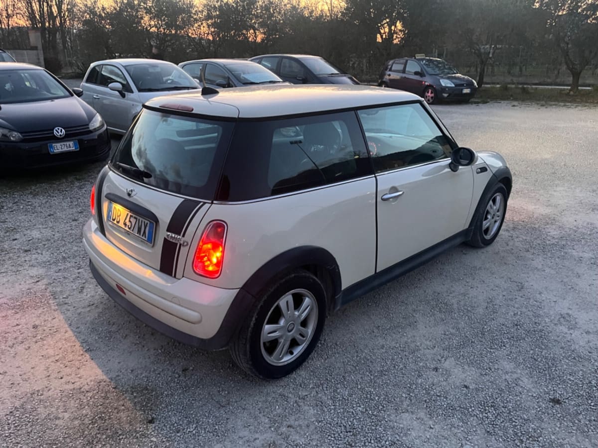 MINI Mini 2ª serie 4