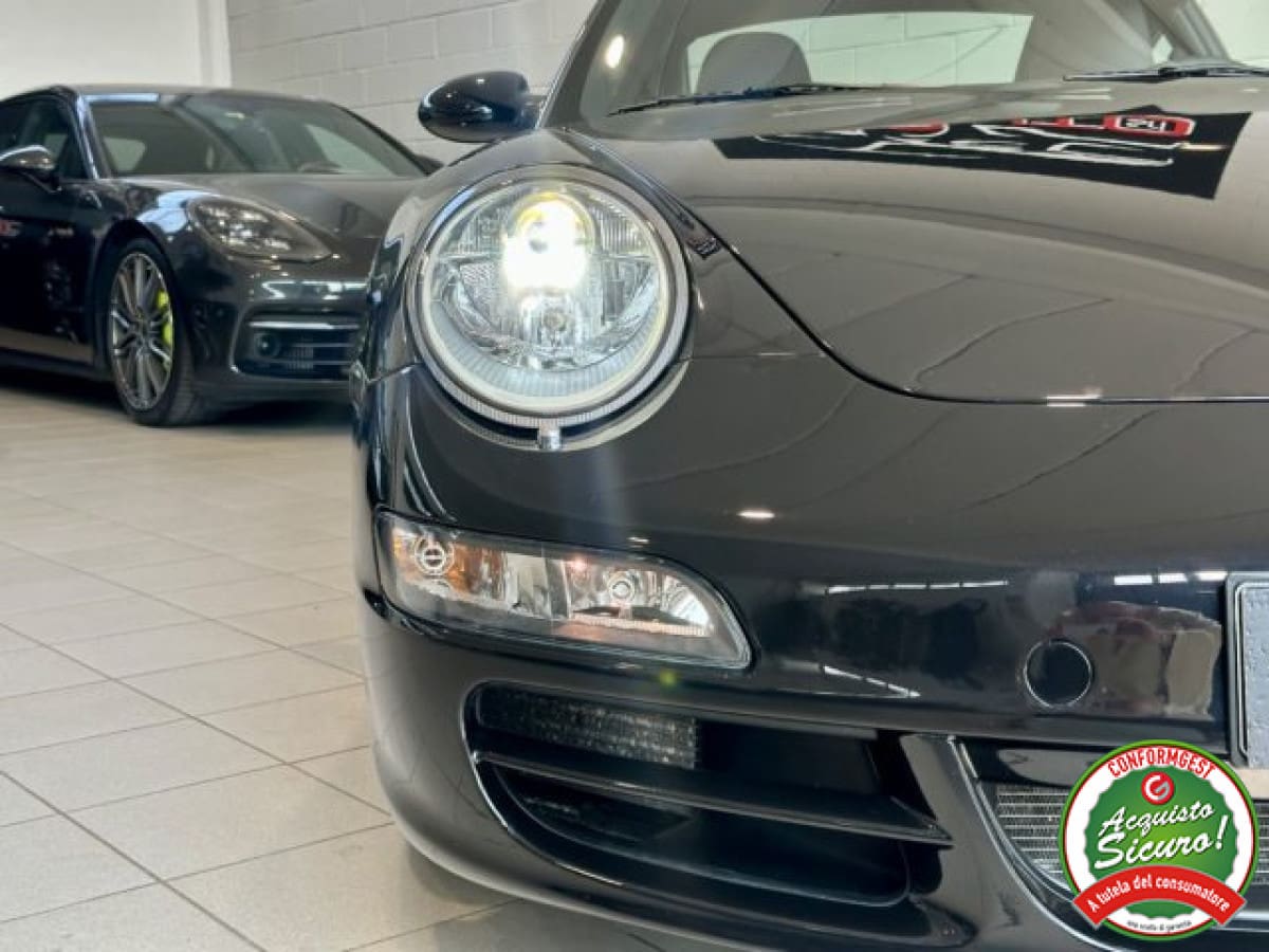 PORSCHE 911           (997) 12