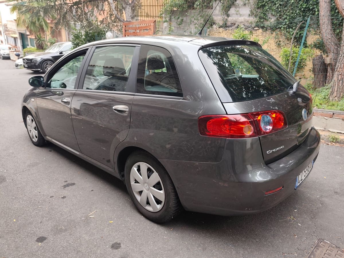 FIAT Croma (2005-2011) 6