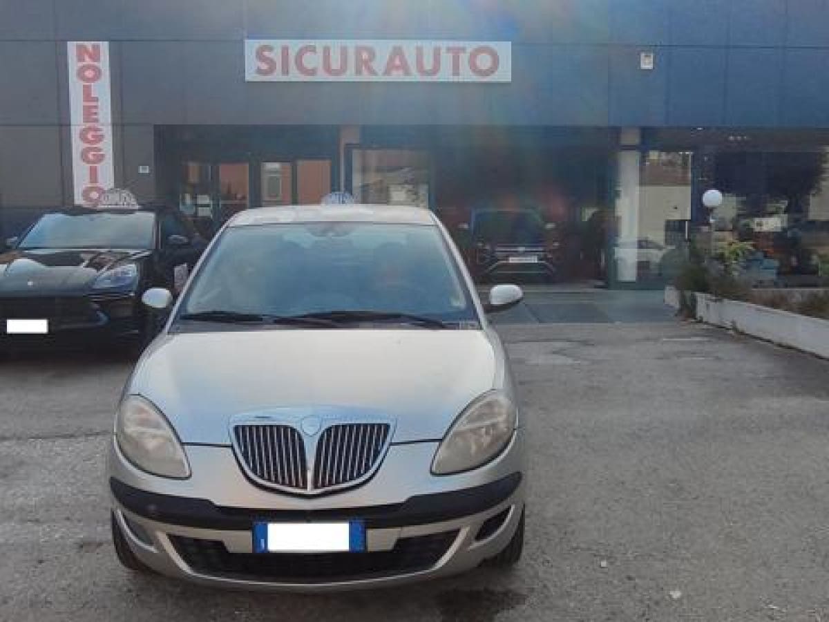 LANCIA Ypsilon 109835371