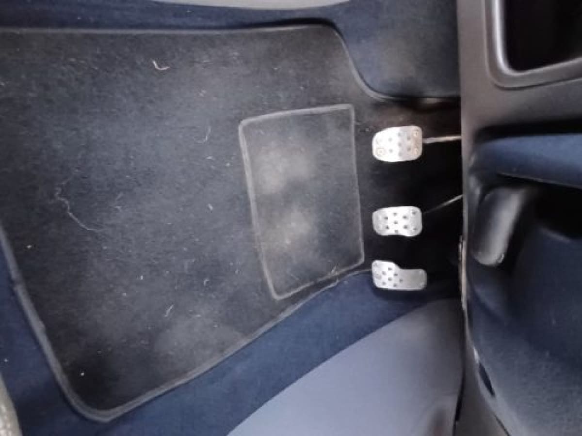 RENAULT Clio 2ª serie 5