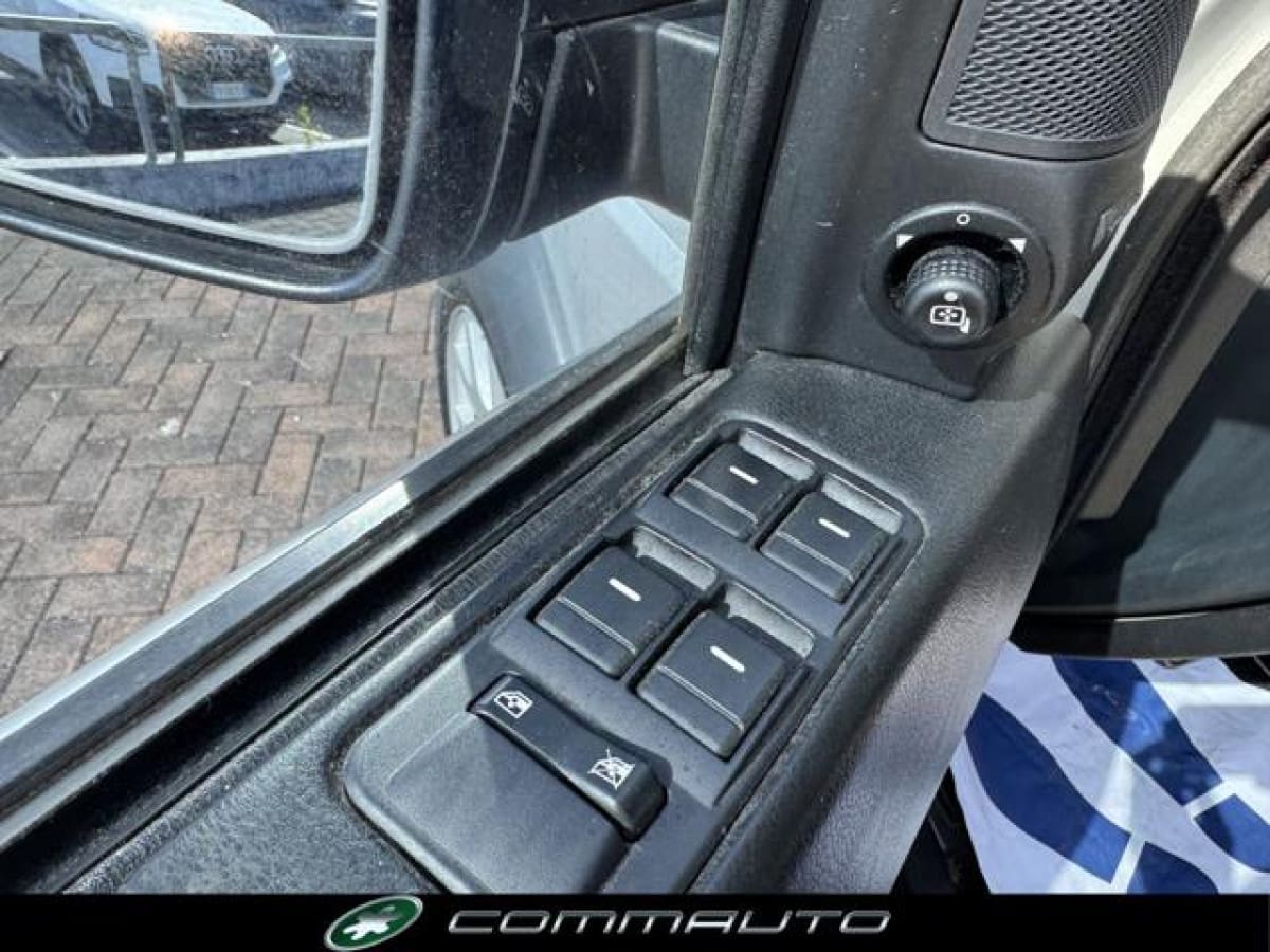 LAND ROVER Discovery 3ª serie 4