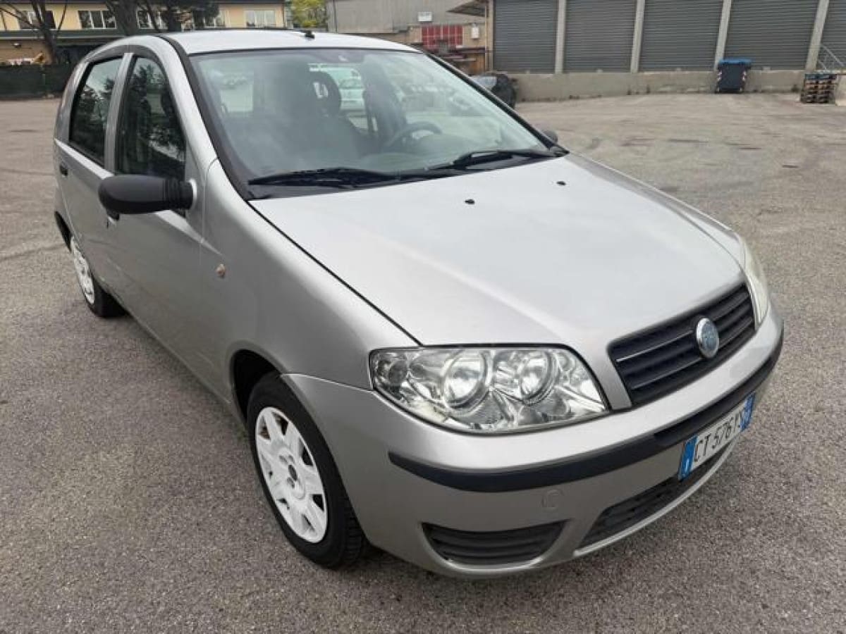 FIAT Punto 3ª serie 109839121