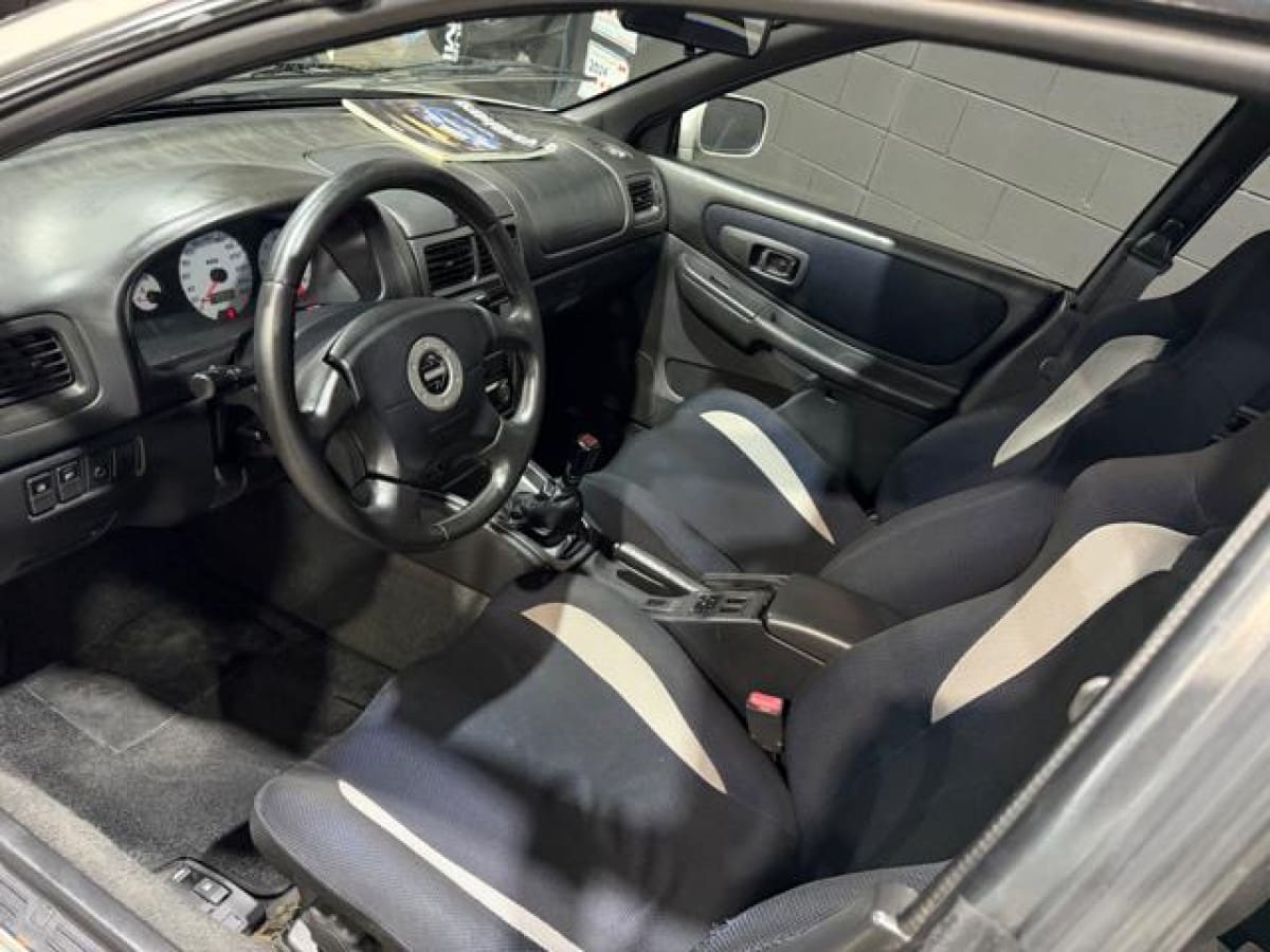 SUBARU Impreza 1ª serie 5