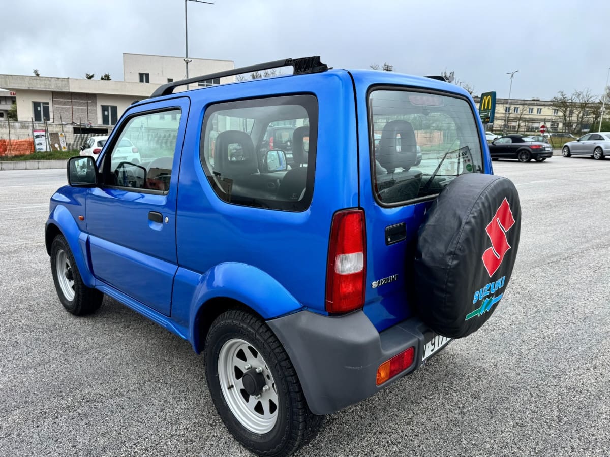 SUZUKI Jimny 3ª serie 10