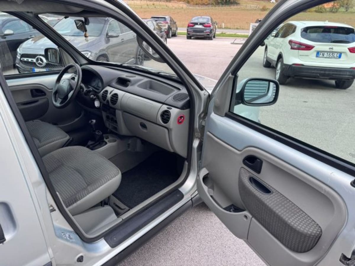 RENAULT Kangoo 2ª serie 7