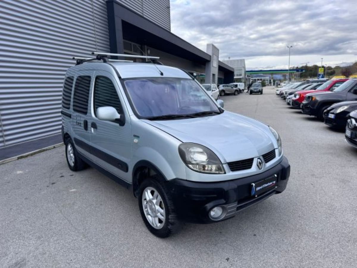 RENAULT Kangoo 2ª serie 8