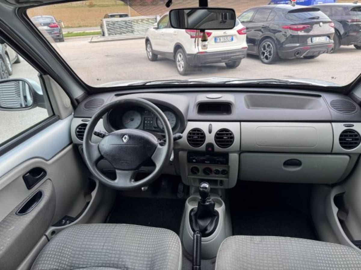 RENAULT Kangoo 2ª serie 15