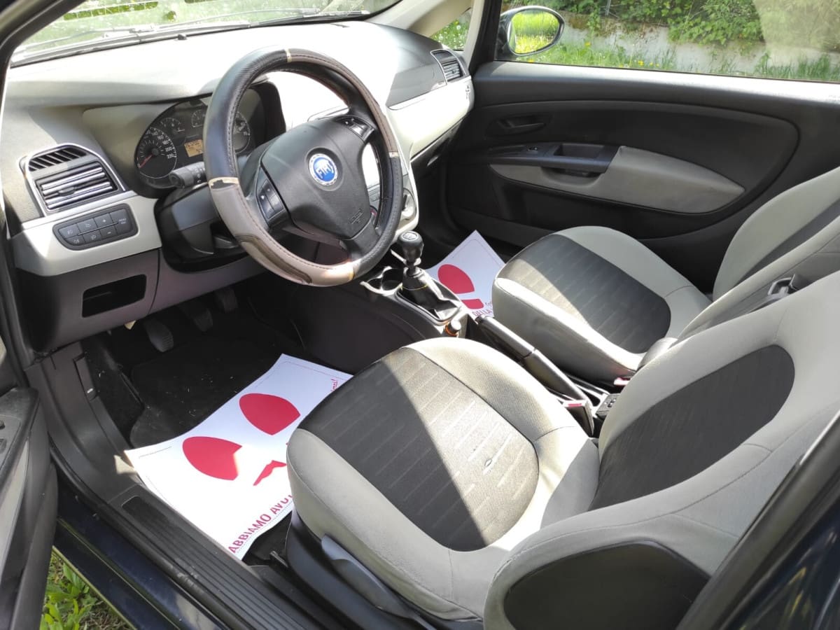 FIAT Grande Punto 12