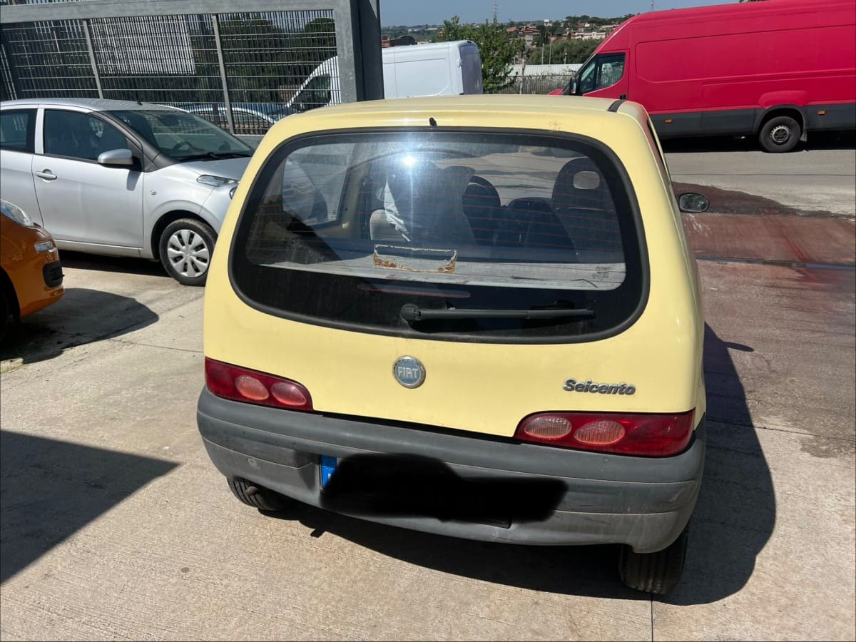 FIAT 600 (2005-2011) 7