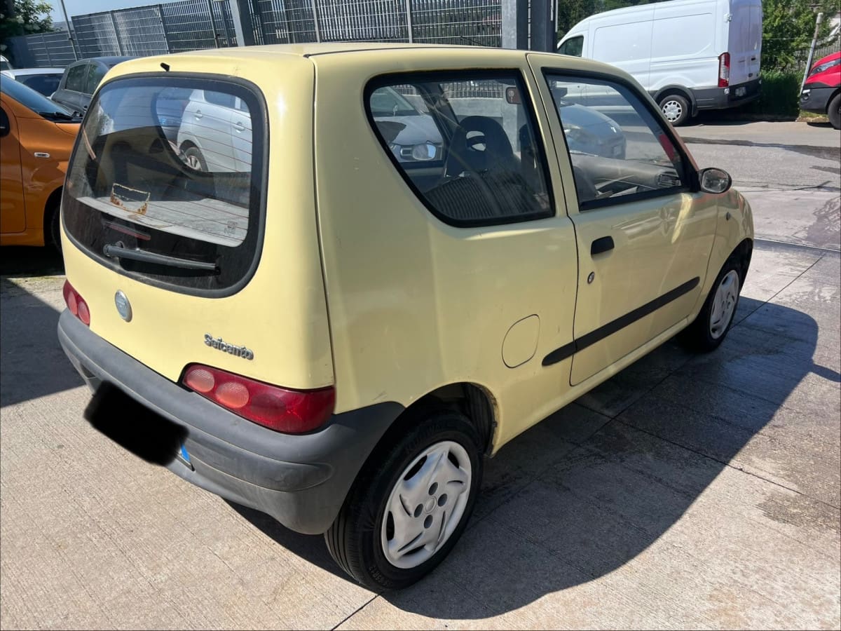 FIAT 600 (2005-2011) 8