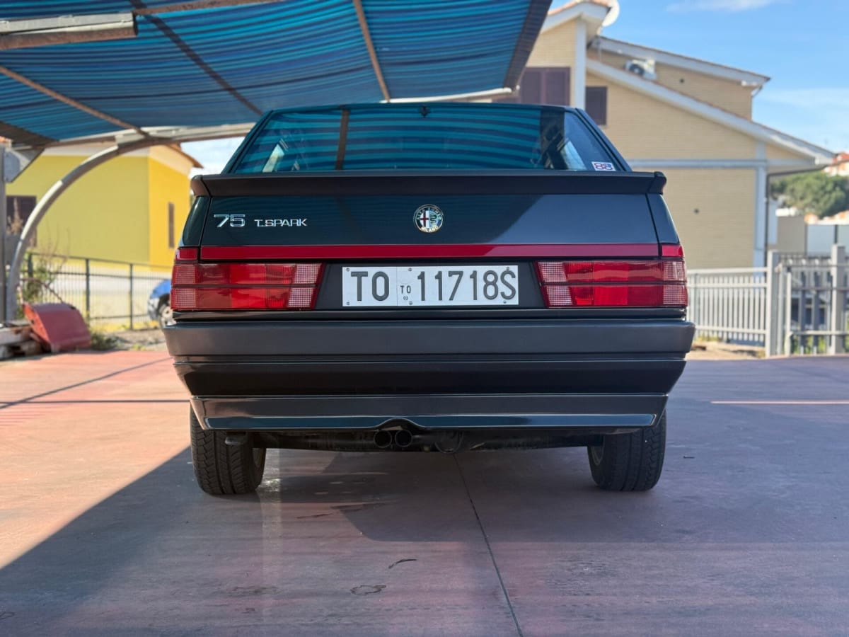 ALFA ROMEO 75 15