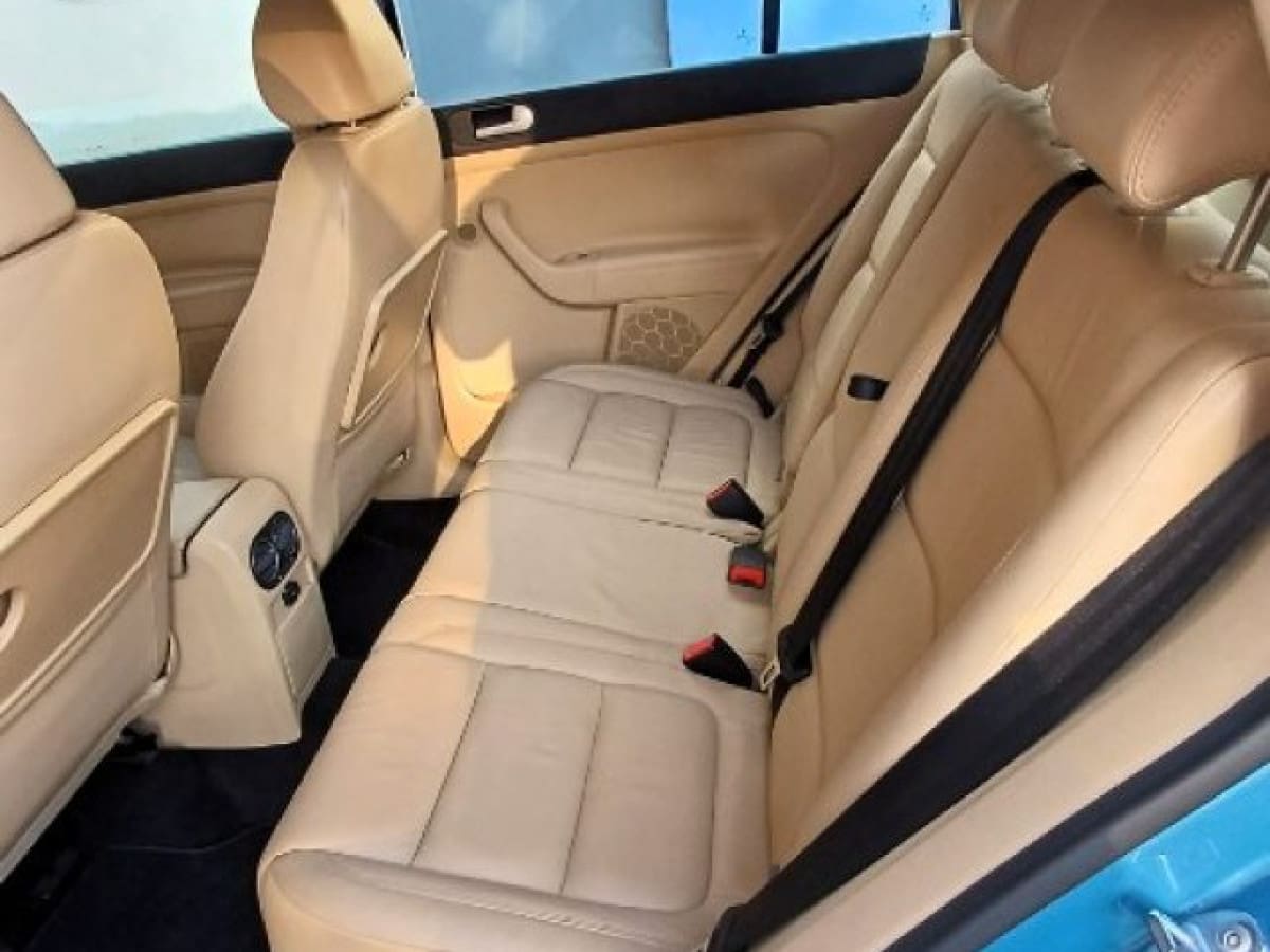 VOLKSWAGEN Golf 5ª serie 10