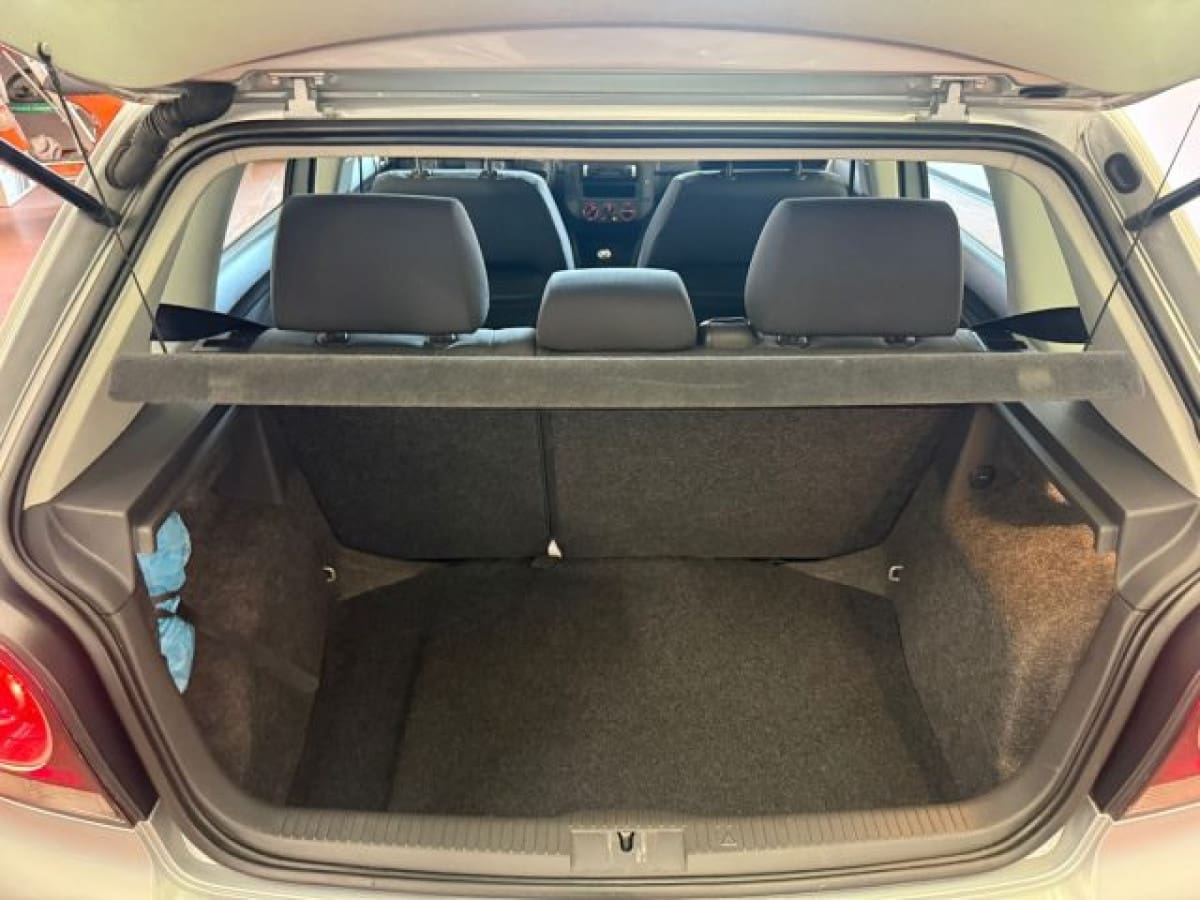 VOLKSWAGEN Polo 4ª serie 4