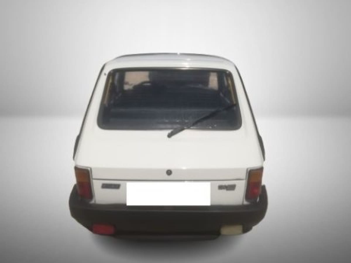FIAT 126 8