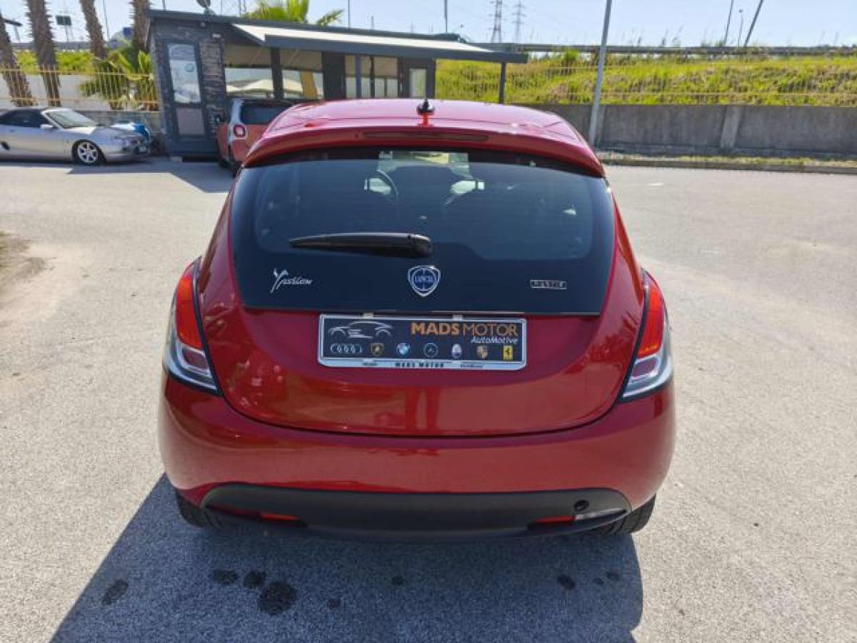 image desc