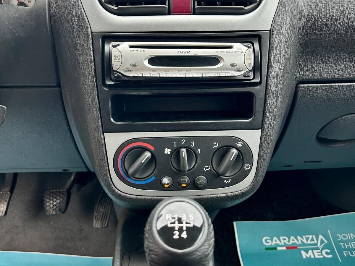 OPEL Corsa 3ª serie 3