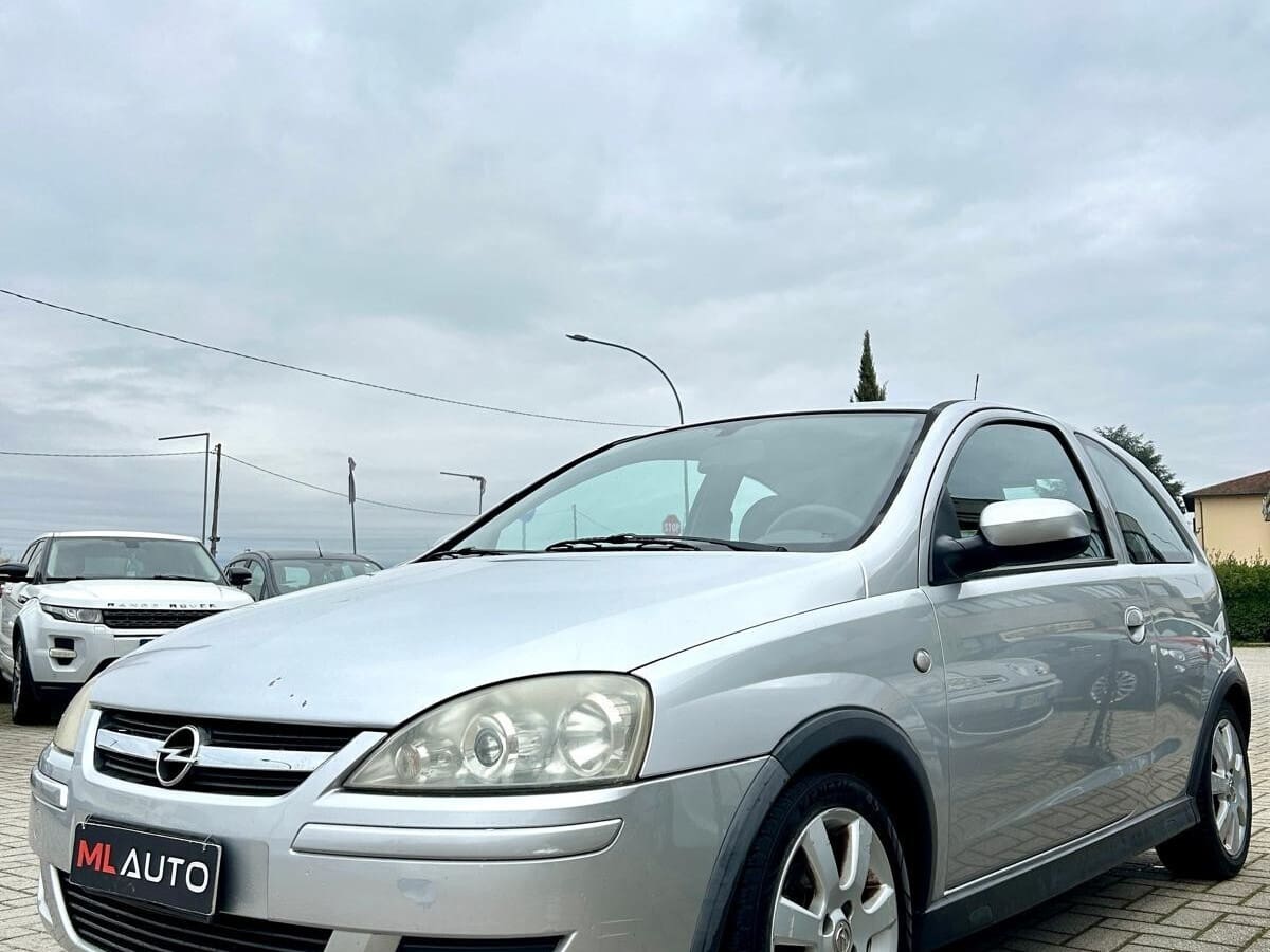 OPEL Corsa 3ª serie 6