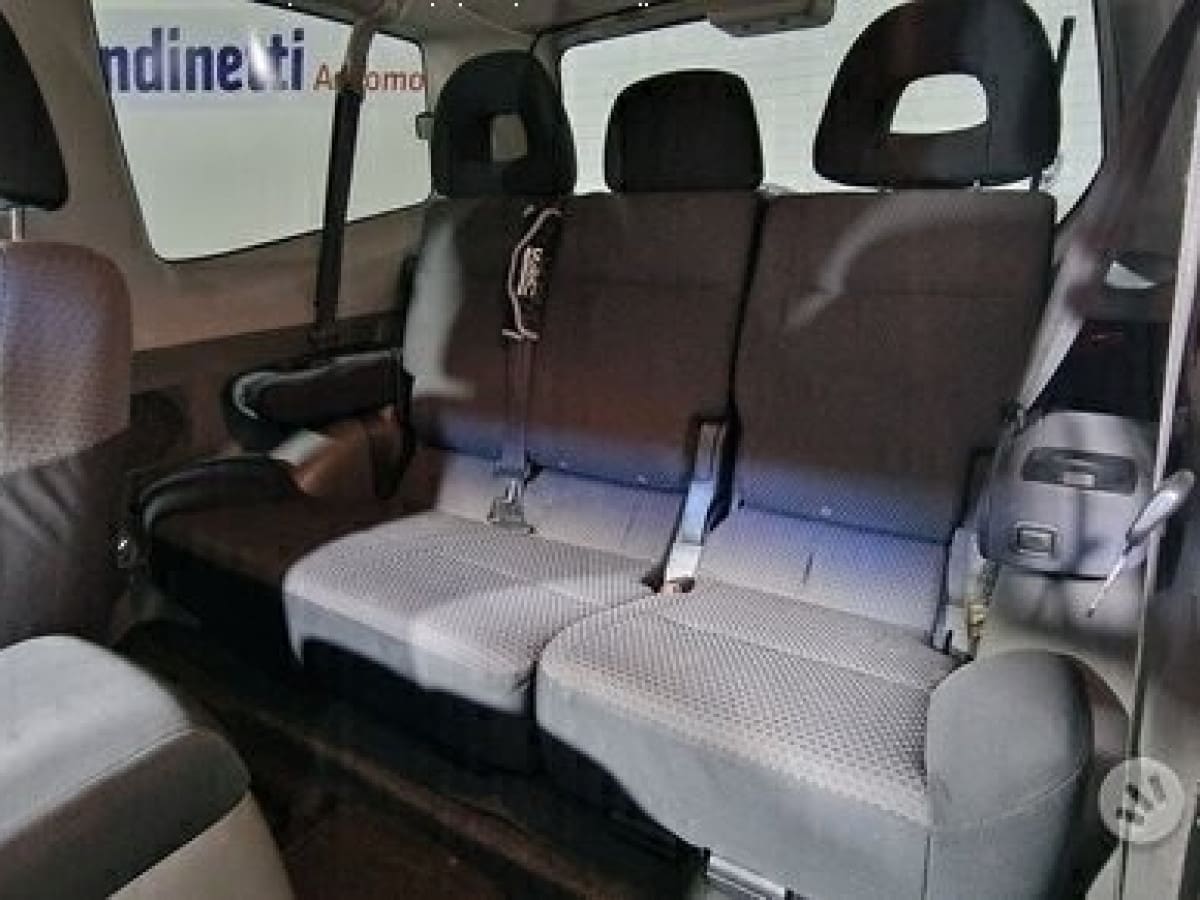 MITSUBISHI Pajero (2000-2007) 6