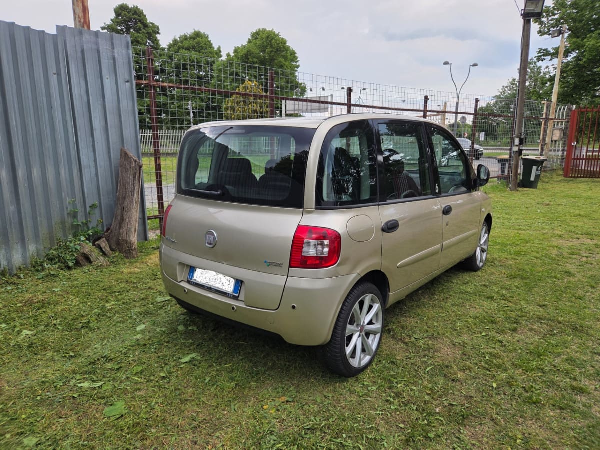 image desc