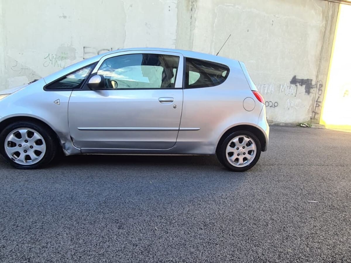 MITSUBISHI Colt 6ª serie 5