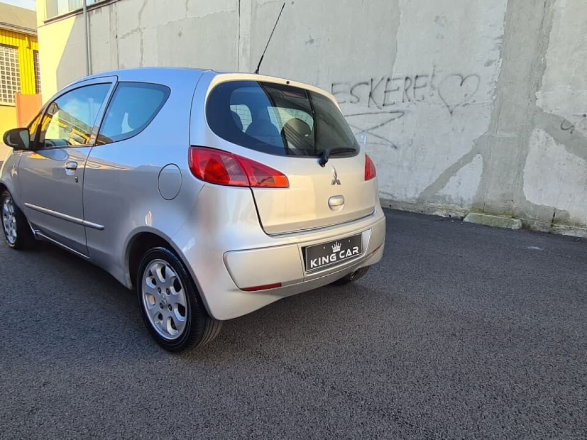 MITSUBISHI Colt 6ª serie 8