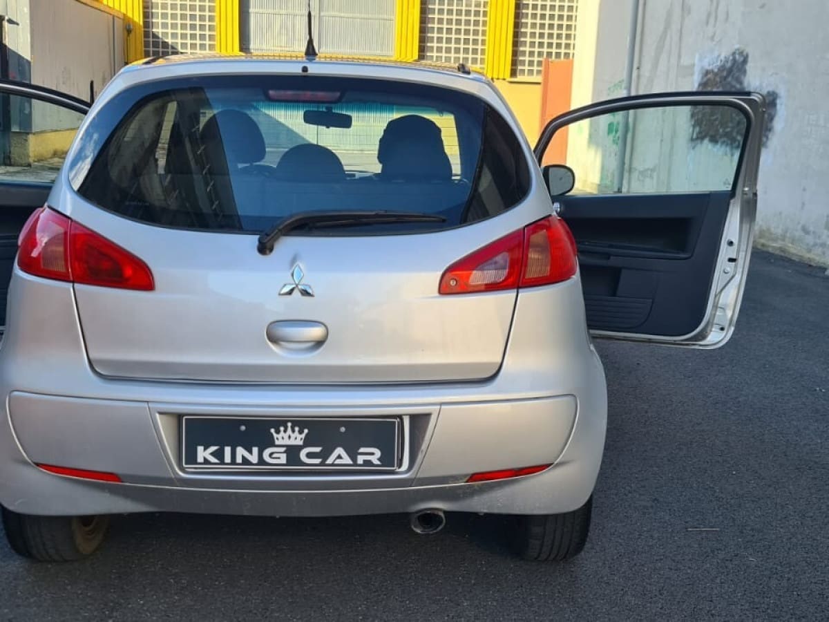 MITSUBISHI Colt 6ª serie 9