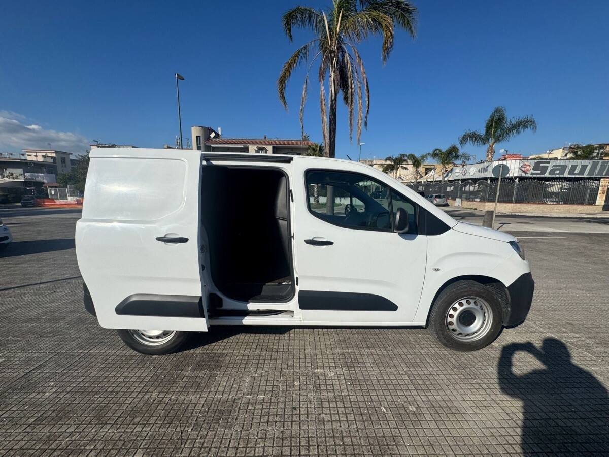 image desc