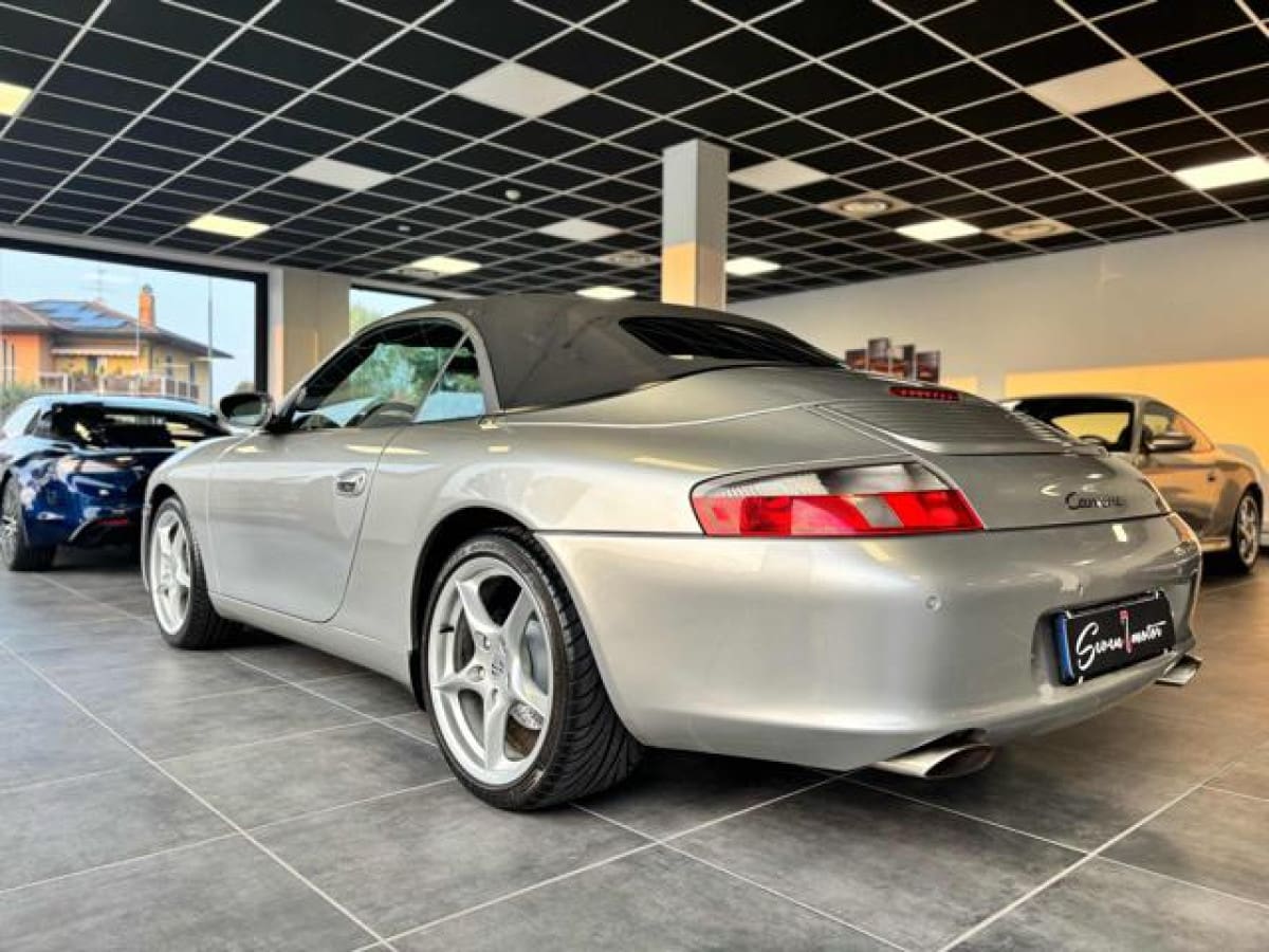 PORSCHE 911           (996) 11