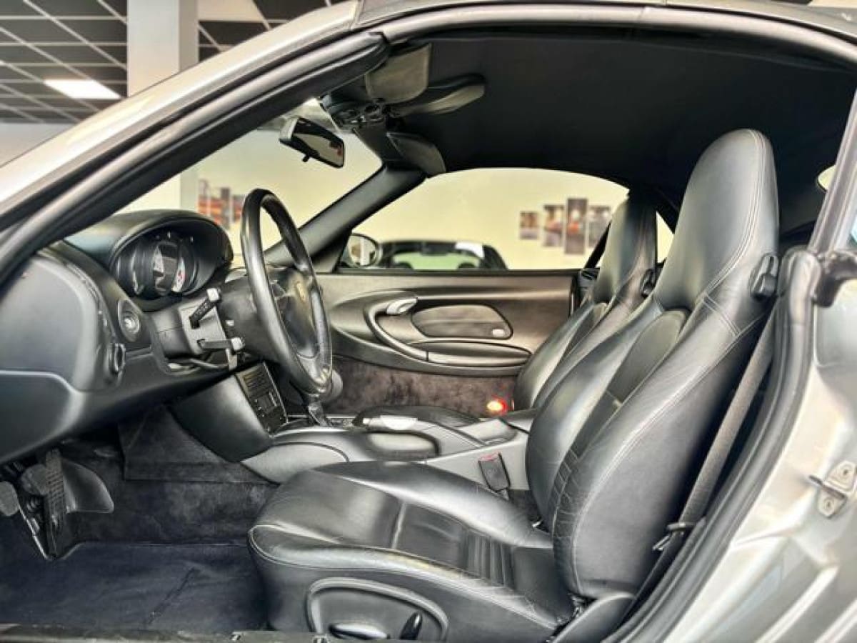 PORSCHE 911           (996) 14